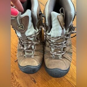 Keen Kids Brown and Tan Hiking Boots